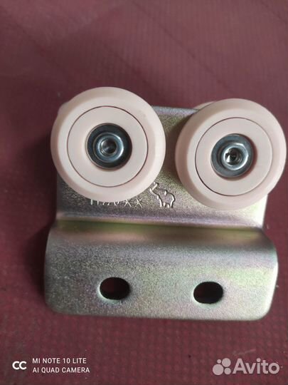 Ролики сдвижной крыши, ролики штор и стоек