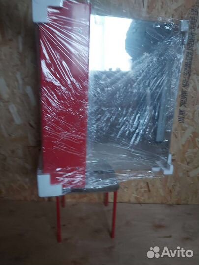 Зеркала и подстолье