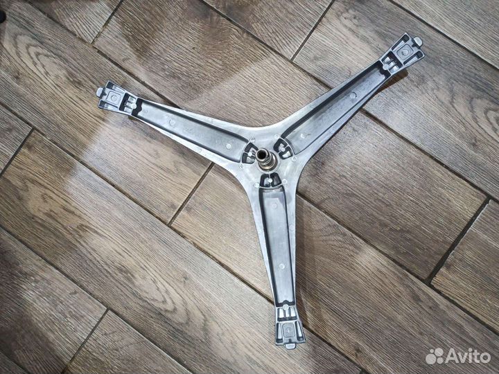 Крестовина стиральной машины самсунг DC97-15182A