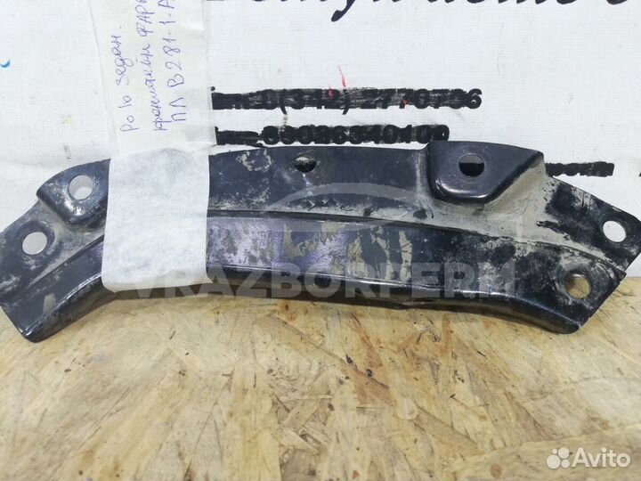 Кронштейн фары левой VW Polo