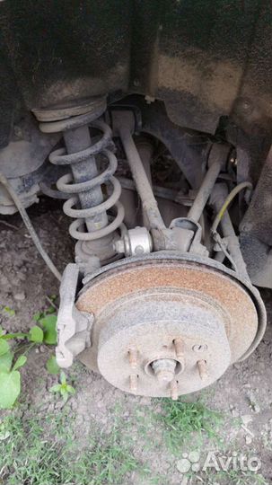 Задняя ходовая Toyota crown 180