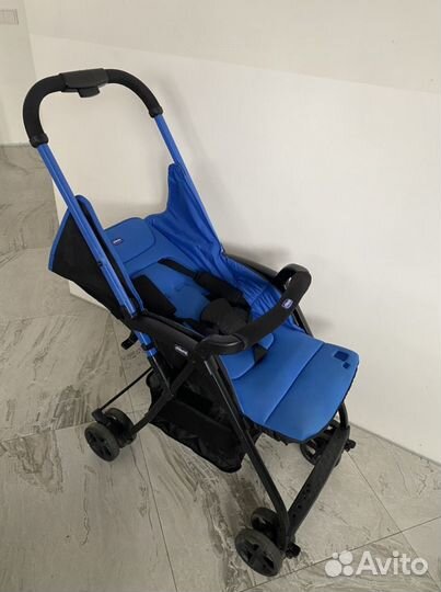 Коляска детская. Суперлегкая