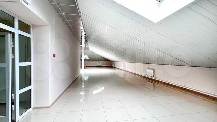 Свободного назначения, 950 м²