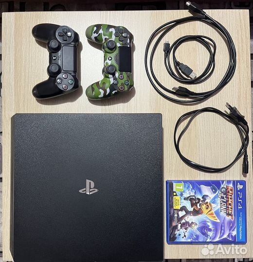 Sony playstation 4 PS4 pro 1tb 7208В