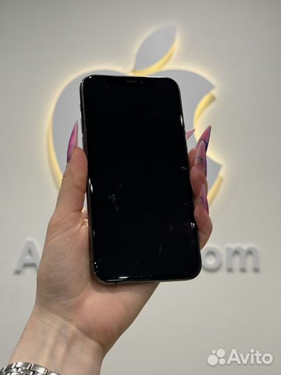 iPhone 11 Pro, 64 ГБ