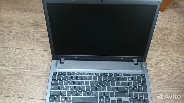 Разборка ноутбука Samsung 355V5X