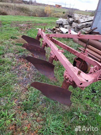 Плуг Минский Завод Шестерен ПЛН-4-35П-2, 1985