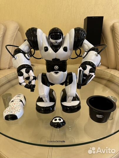 Радиоуправляемый робот RoboSapien WowWee X 8081