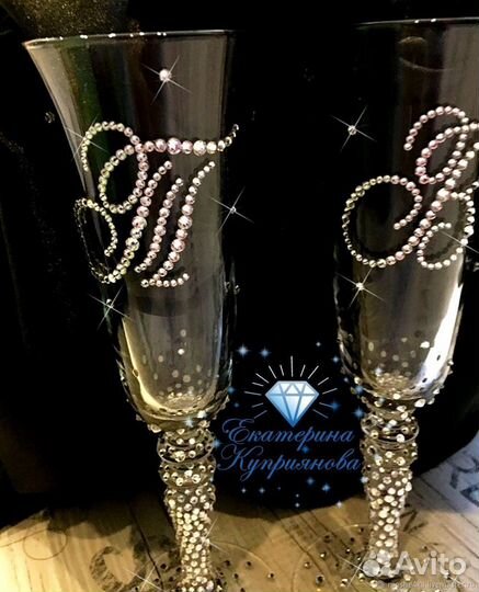 Украшения стразами Сваровски