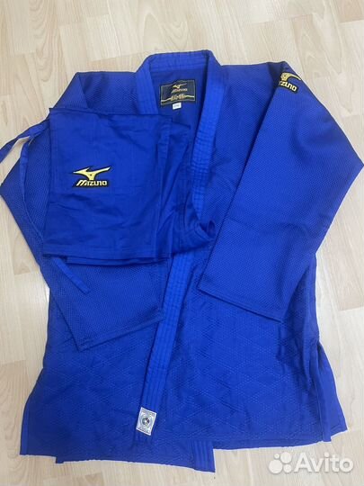 Кимоно для дзюдо mizuno