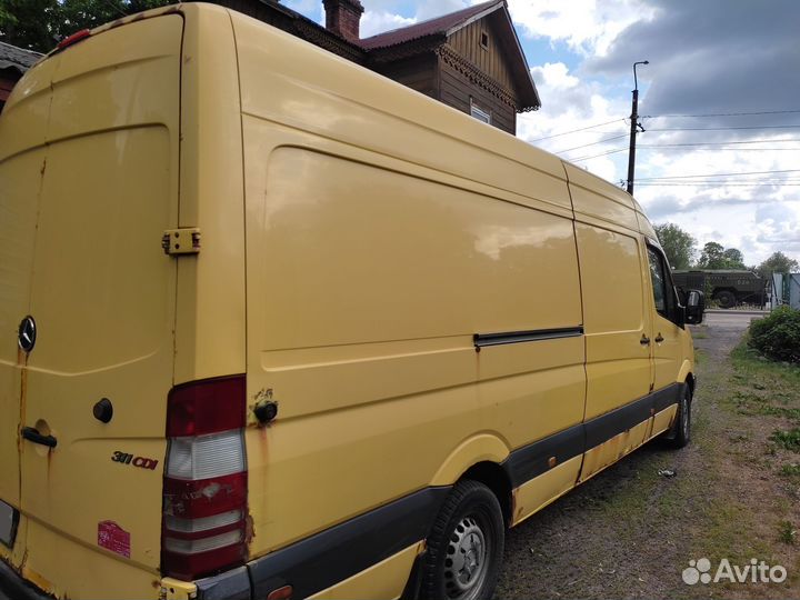 Mercedes-Benz Sprinter 2.2 МТ, 2008, 500 500 км