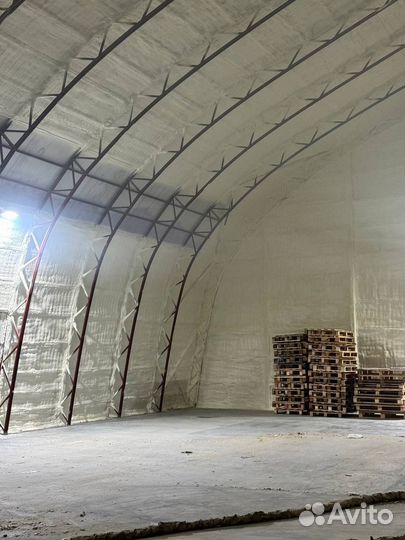 Напыление ППУ утепление фундамента