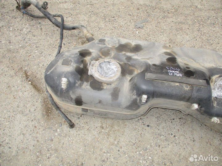 Бак топливный BMW X3 (E83)