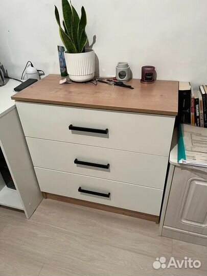 Компактный комод