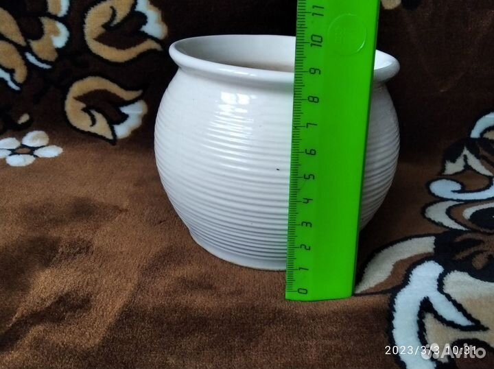 Кашпо горшок для цветов