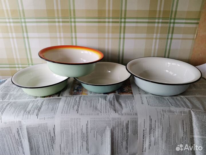 Новая миска эмалированная СССР