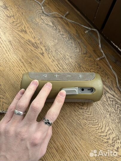 Колонка jbl flip 4