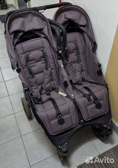 Прогулочная коляска для двойни Valco Baby Snap Duo