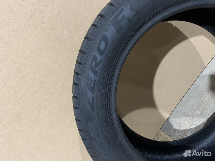 Pirelli Ice Zero FR 225/55 R18