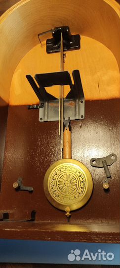 Настенные часы 