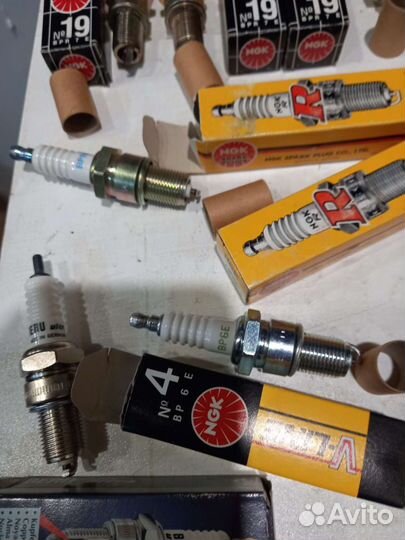 Свечи зажигания ngk (новые)