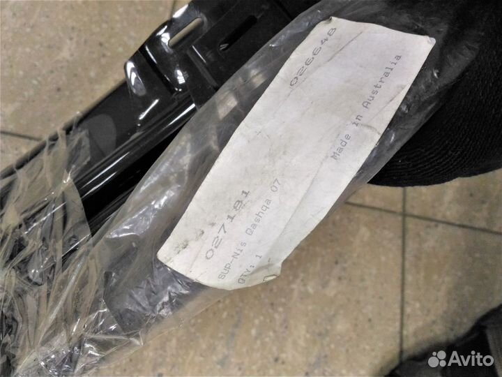 Дефлектор капота Nissan Qashqai J10 07-09 027181