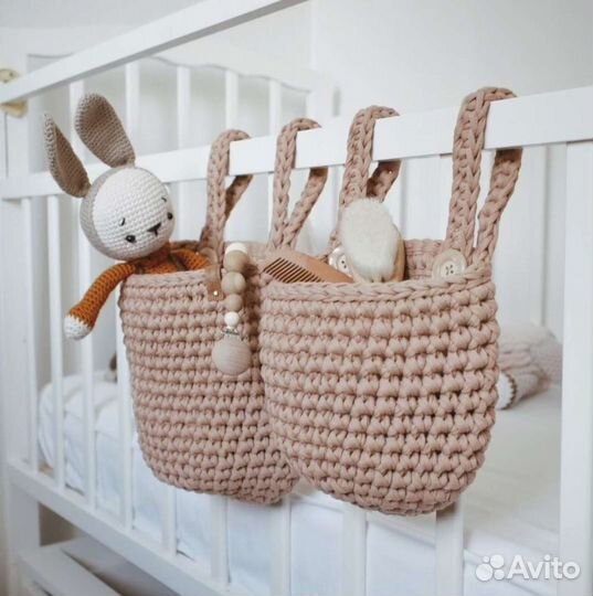 Корзина вязаная подвесная для детской кроватки