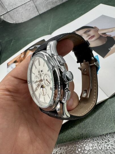 Часы мужские patek philippe на кожаном ремешке