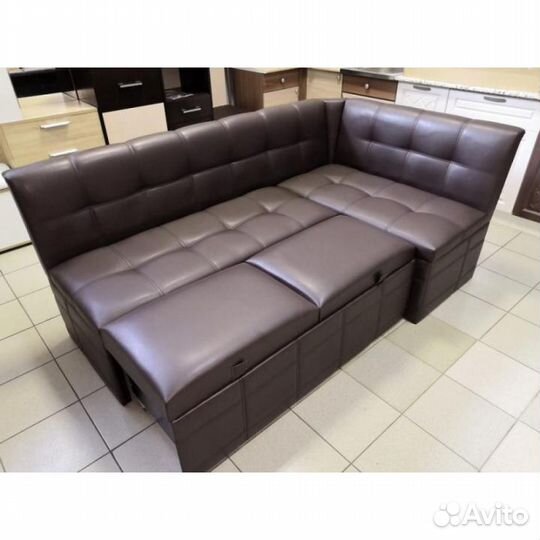 Диван угловой