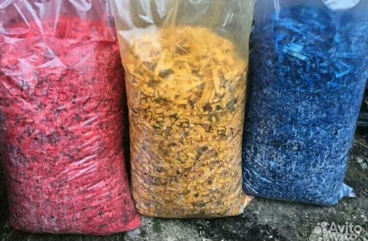 Щепа крашеная