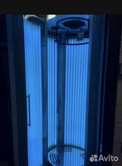 Вертикальный солярий Solaris Pro