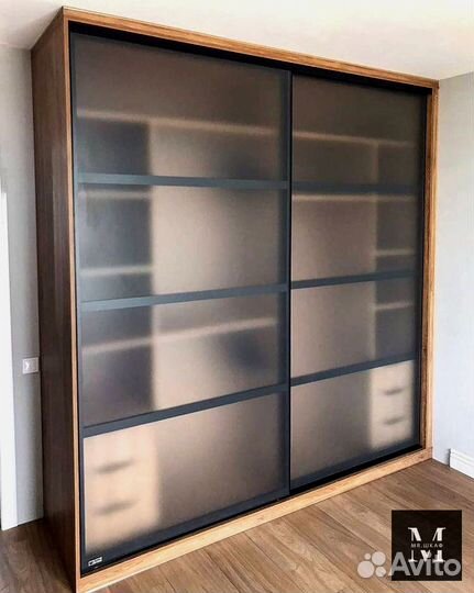 Шкаф встроенный