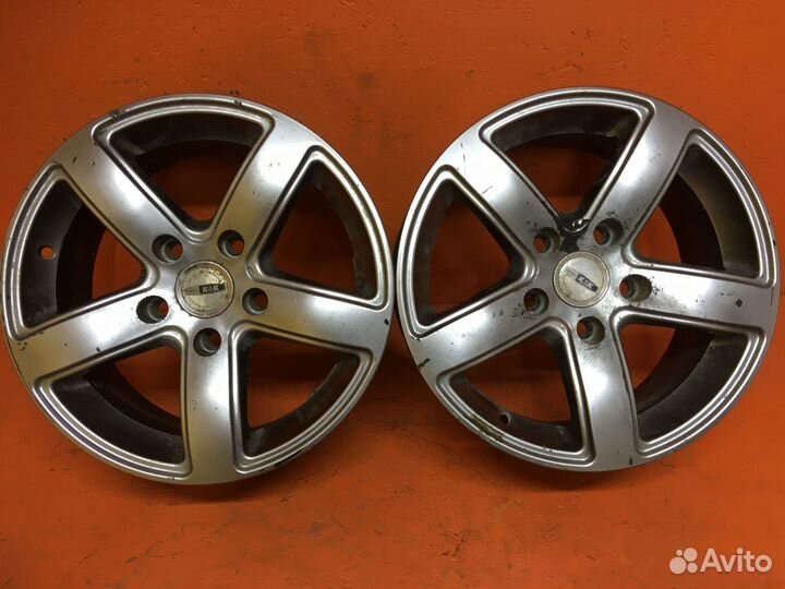 2 шт. Диски 15 5х114,3 DIA 67,1