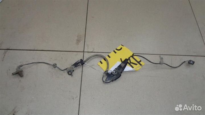 Датчик ABS передний левый Toyota Camry XV50 2011