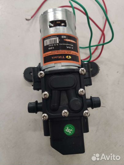 Насос на аккумуляторный опрыскиватель