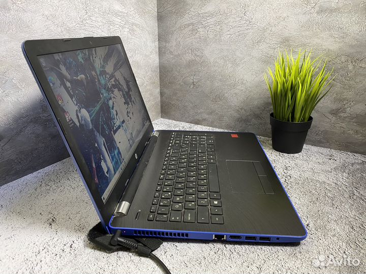 Почти как новый игровой ноутбук HP 2 видеокарты