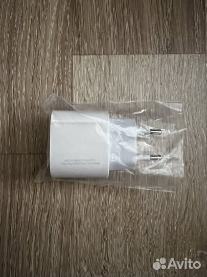 Зарядка на iPhone 20w ориг