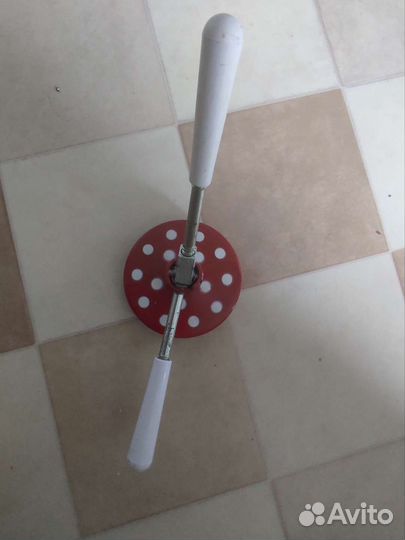 Закаточная машинка для банок