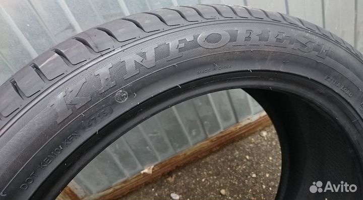 Kinforest KF550-UHP 285/35 R22 106W