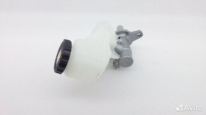 Главный тормозной цилиндр Toyota Rav4 XA50 M20afks