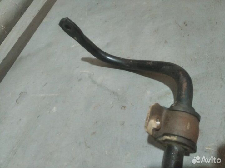 Стабилизатор поперечной устойчивости передний