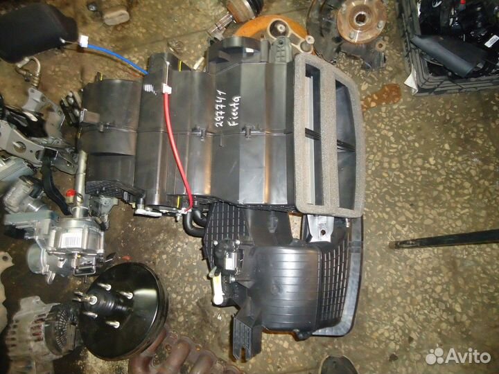 Корпус отопителя (Ford Fiesta)