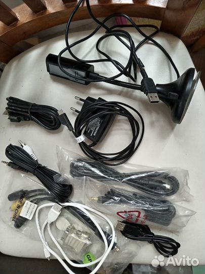 Телефоны провода шнуры кабели