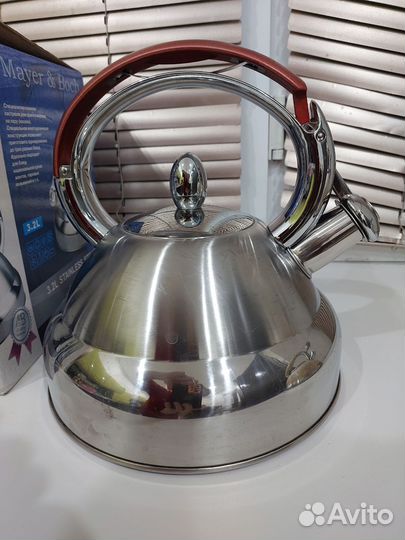 Продаю чайник новый
