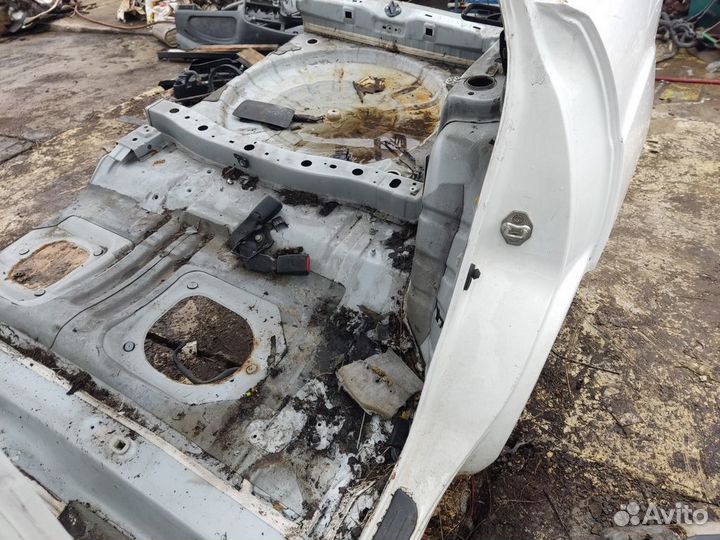 Крыло заднее левое Mazda Cx7 2007-2012