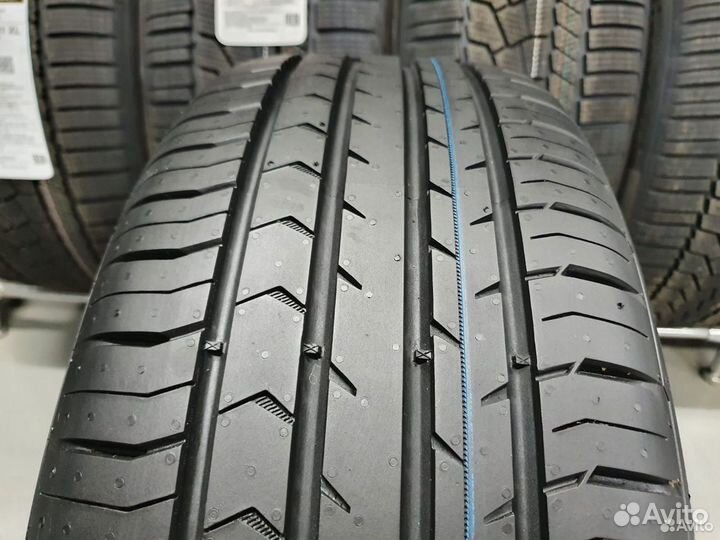 Continental ContiPremiumContact 5 215/55 R17 94V