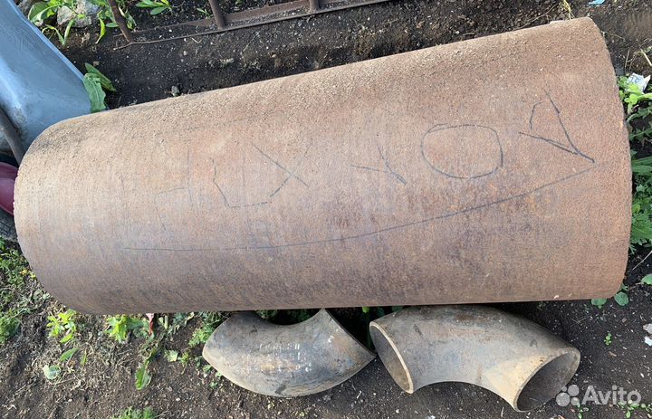 Труба металлическая новая 120 на 53 см