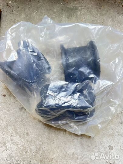 Втулки стабилизатора Mercedes ML W163