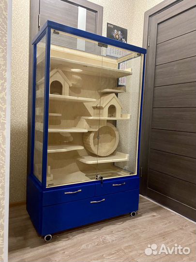 Клетка-витрина для грызунов