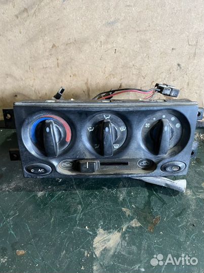 Блок управления печкой chery QQ